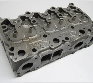 Kepala Silinder / Cylinder Head Forklift